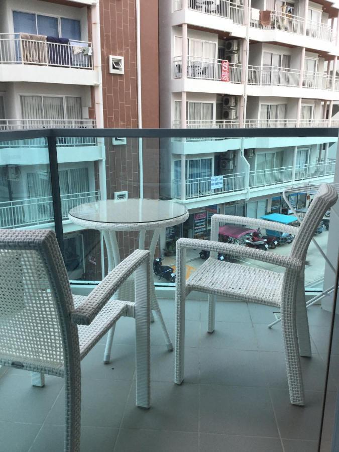 Grand Blue Condominium By Mary Mae Phim Extérieur photo